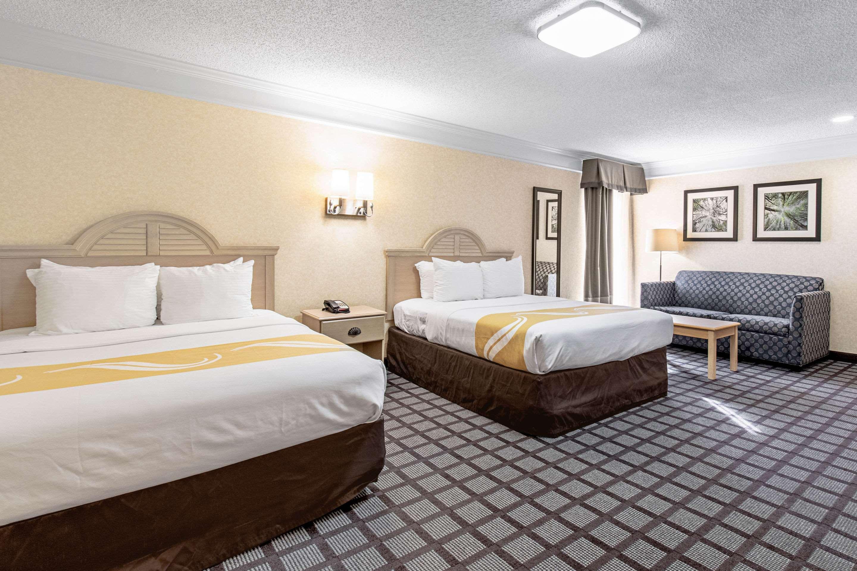 Quality Inn Near Lake มาเบิล ฟอลส์ ภายนอก รูปภาพ