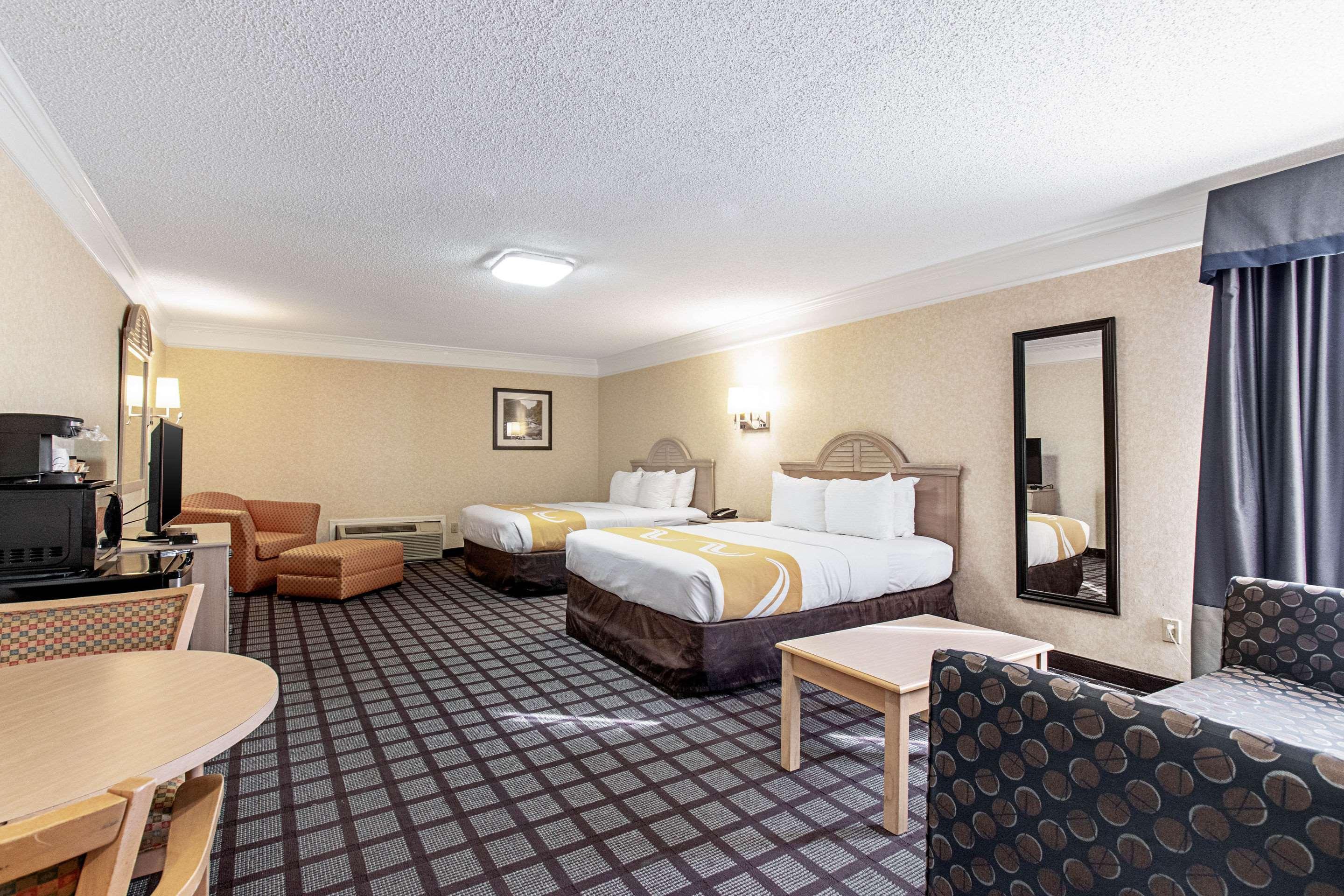 Quality Inn Near Lake มาเบิล ฟอลส์ ภายนอก รูปภาพ